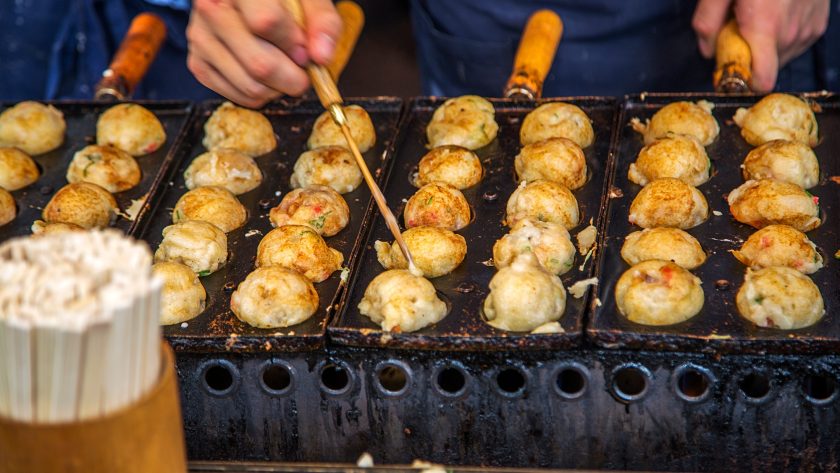 Street food au Japon : des stands aux saveurs inoubliables